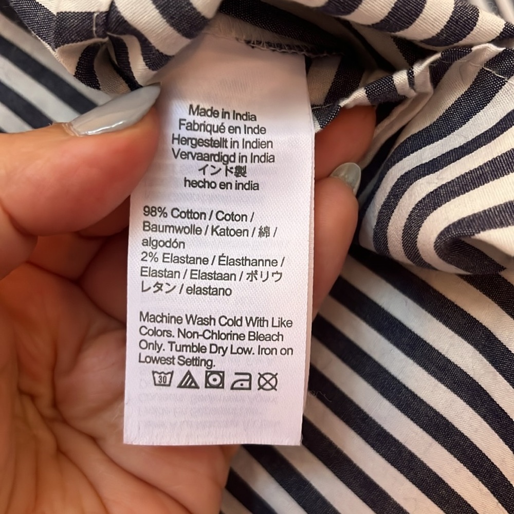 EUC J Crew Blouse Bow Stripe PL - Picture 14 of 14